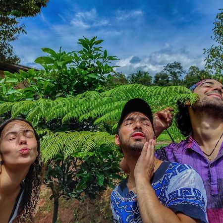 Farmstay Manangel Sindanglaka エクステリア 写真